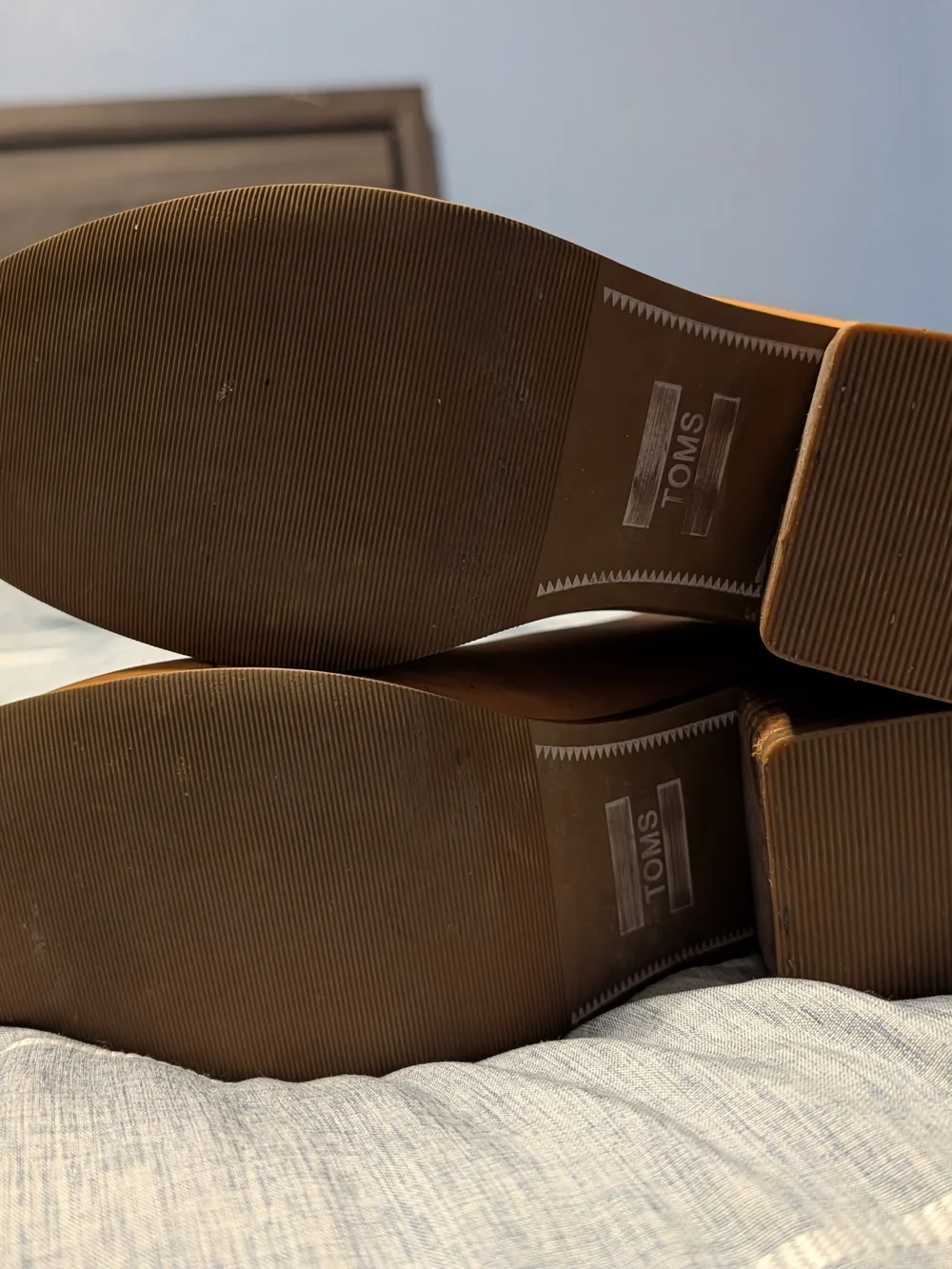 Toms Women's Chestnut Brown Leather Ankle Booties